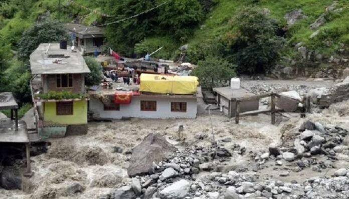 48 people are still missing due to cloudburst at 6 places in Himachal, search continues