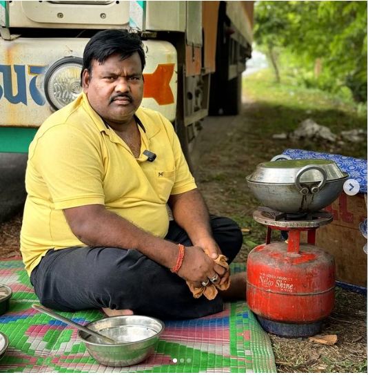 This truck driver earning lakhs of rupees every month, his hobby changed his fortune This truck driver earning lakhs of rupees every month, his hobby changed his fortune