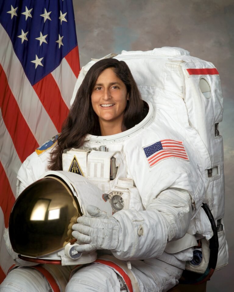 Sunita Williams ਨੂੰ ਬਚਾਉਣ ਲਈ ਨਾਸਾ ਕੋਲ ਸਿਰਫ 14 ਦਿਨ, ਕੀ ਹੈ ਇਸ ਪਿੱਛੇ ਕਾਰਨ? || International News Sunita Williams ਨੂੰ ਬਚਾਉਣ ਲਈ ਨਾਸਾ ਕੋਲ ਸਿਰਫ 14 ਦਿਨ, ਕੀ ਹੈ ਇਸ ਪਿੱਛੇ ਕਾਰਨ? || International News