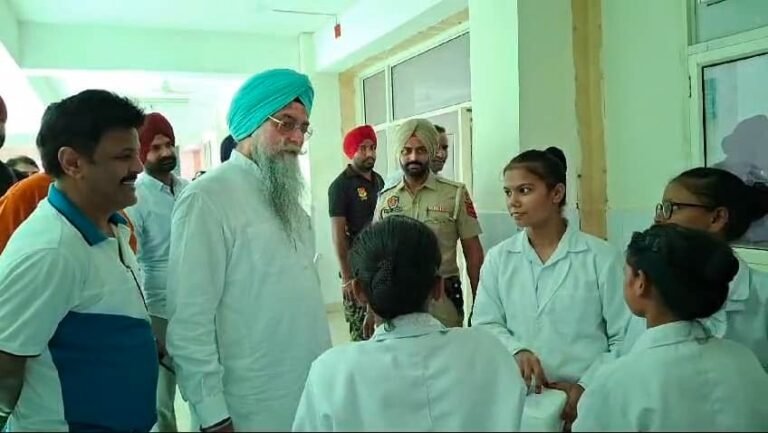 ਸਪੀਕਰ ਸੰਧਵਾਂ ਨੇ ਸਿਵਲ ਹਸਪਤਾਲ ਕੋਟਕਪੂਰਾ ਦਾ ਕੀਤਾ ਅਚਨਚੇਤ ਦੌਰਾ||Health News ਸਪੀਕਰ ਸੰਧਵਾਂ ਨੇ ਸਿਵਲ ਹਸਪਤਾਲ ਕੋਟਕਪੂਰਾ ਦਾ ਕੀਤਾ ਅਚਨਚੇਤ ਦੌਰਾ||Health News