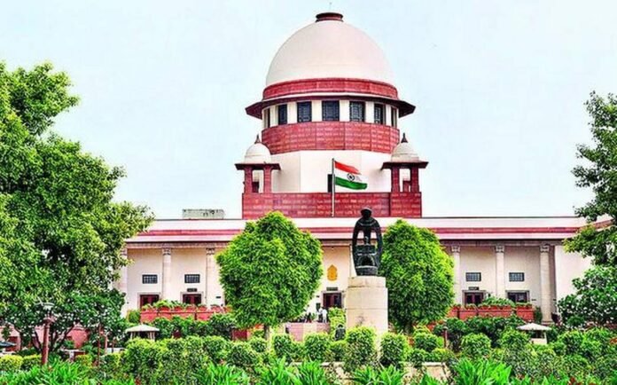 Increasing pollution in Delhi, the Supreme Court gave these instructions to the government and the police