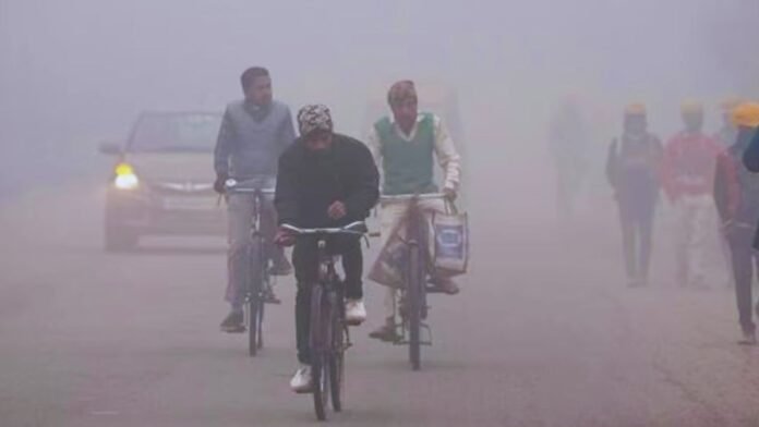 Alert issued due to thick fog in Punjab, rain is expected tomorrow