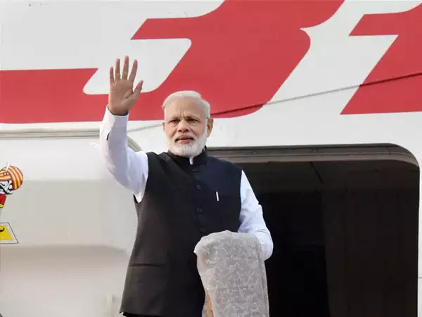 PM ਮੋਦੀ ਦੇ ਜਹਾਜ਼ ‘ਤੇ ਹਮਲੇ ਦੀ ਧਮਕੀ, ਮੁੰਬਈ ਪੁਲਿਸ ਨੂੰ ਆਈ ਕਾਲ || National News