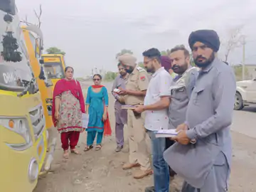 ਬਰਨਾਲਾ ਵਿੱਚ ਸਕੂਲ ਬੱਸਾਂ ਦੀ ਜਾਂਚ, ਸੀਸੀਟੀਵੀ ਲਗਾਉਣ ਲਈ ਹਦਾਇਤਾਂ ਬਰਨਾਲਾ ਵਿੱਚ ਸਕੂਲ ਬੱਸਾਂ ਦੀ ਜਾਂਚ, ਸੀਸੀਟੀਵੀ ਲਗਾਉਣ ਲਈ ਹਦਾਇਤਾਂ