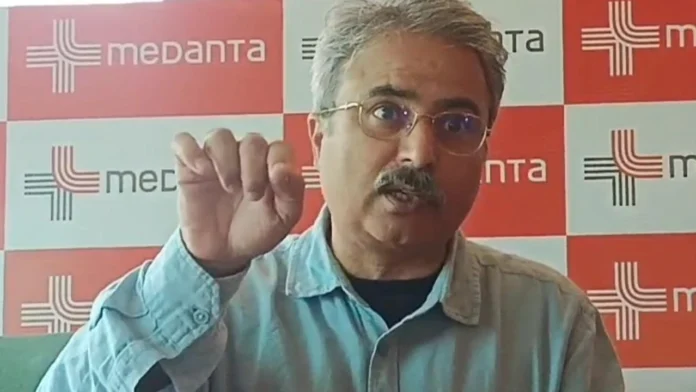 Dr. Rajneesh Kapoor