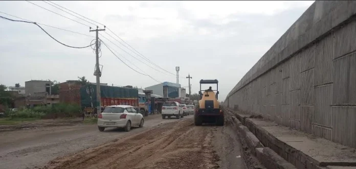 https://aakshnews.com/single-post/after-a-letter-written-by-the-patiala-divisional-commissioner-to-the-project-director-of-the-national-highway-authority-the-slip-road-on-rajpura-national-highway-was-repaired