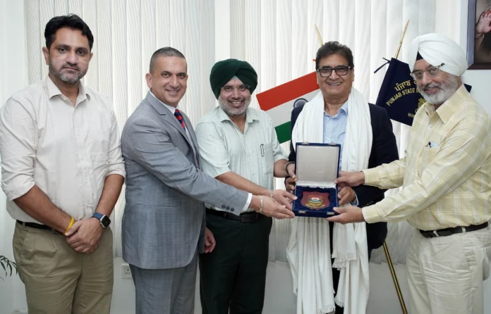 Honorary Consul General