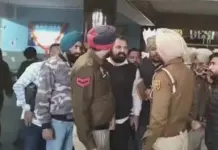 ਬਸਾਂ ਦੇ ਸਮੇਂ ਨੂੰ ਲੈ ਕੇ ਚੱਲੀਆਂ ਗੋਲੀਆਂ ਦੌਰਾਨ ਇਕ ਜ਼ਖ਼ਮੀ Amritsar Bus Stand