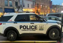 ਕੈਨੇਡਾ ਨੇ ਤਿੰਨ ਵਿਦੇਸ਼ੀ ਨਾਗਰਿਕਾਂ ਨੂੰ ਕੈਨੇਡਾ ਵਿਚੋਂ ਦਿਖਾਇਆ ਬਾਹਰ ਦਾ ਰਸਤਾ Canada Police