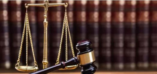 Court 10 years in prison