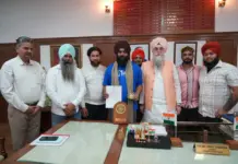 ਸਪੀਕਰ ਸੰਧਵਾਂ ਨੇ ਕੀਤਾ ਅੰਤਰਰਾਸ਼ਟਰੀ ਪਾਵਰ ਸਲੈਪ ਜੇਤੂ ਜੁਝਾਰ ਸਿੰਘ ਦਾ ਸਨਮਾਨ winner Jujhar Singh