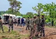 ਛੱਤੀਸਗੜ੍ਹ `ਚ 41 ਨਕਸਲੀਆਂ ਨੇ ਕੀਤਾ ਆਤਮ ਸਮਰਪਣ Naxalites surrender
