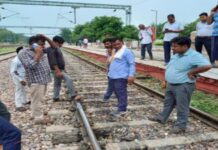 ਬਾਗਪਤ `ਚ ਰੇਲ ਹਾਦਸਾ ਟਲਿਆ Train accident