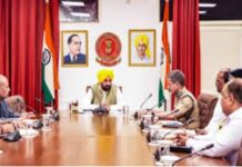 ਮੁੱਖ ਮੰਤਰੀ ਮਾਨ ਨੇ ਕੀਤੀ ਪੰਜਾਬ ਪੁਲਸ ਦੇ ਅਧਿਕਾਰੀਆਂ ਨਾਲ ਉੱਚ ਪੱਧਰੀ ਮੀਟਿੰਗ CM meeeting