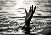 ਰਾਵੀ ਦਰਿਆ ਪਾਰ ਕਰ ਰਿਹਾ ਨੌਜਵਾਨ ਰੁੜ੍ਹਿਆ crossing Ravi river