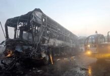 ਧੁੰਦ ਦਾ ਕਹਿਰ ਕਾਰਨ ਮਥੁਰਾ `ਚ 8 ਬੱਸਾਂ ਤੇ 3 ਕਾਰਾਂ ਟਕਰਾਈਆਂ Mathura Accident