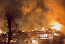 ਸਿ਼ਮਲਾ ਨੇੜੇ ਪਿੰਡ ਬਧਵੀ `ਚ ਭਿਆਨਕ ਅੱਗ ਕਾਰਨ 50 ਕਮਰੇ ਸੜ ਗਏ Shimla