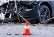 ਸੜਕ ਹਾਦਸੇ ਵਿਚ 3 ਦੀ ਹੋਈ ਮੌਤ 4 ਜ਼ਖ਼ਮੀ road accident