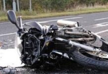 ਸੜਕ ਹਾਦਸੇ ਵਿਚ ਮੋਟਰਸਾਈਕਲ ਸਵਾਰ ਤਿੰਨ ਨੌਜਵਾਨਾਂ ਦੀ ਹੋਈ ਮੌਤ Road Accident