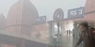 ਕਾਸ਼ੀ ਐਕਸਪ੍ਰੈਸ ਟ੍ਰੇਨ ਨੂੰ ਬੰਬ ਨਾਲ ਉਡਾਉਣ ਦੀ ਧਮਕੀ ਮਿਲਣ ਨਾਲ ਪਿਆ ਭੜਥੂ Kashi Express