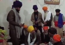 ਸ੍ਰੀ ਗੁਰੂ ਗ੍ਰੰਥ ਸਾਹਿਬ ਜੀ ਦੇ ਅੰਗਾਂ ਦੀ ਬੇਅਦਬੀ ਕਾਰਨ ਮਾਹੌਲ ਹੋਇਆ ਤਣਾਅਪੂਰਨ Gurduwara sahib