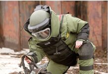 ਅੰਮ੍ਰਿਤਸਰ ਦੇ ਰਈਆ ਪੁਲਸ ਚੌਂਕ ਨੇੜੇਓਂ ਬਰਾਮਦ ਹੋਇਆ ਆਈ. ਈ. ਡੀ. Bomb Refuse