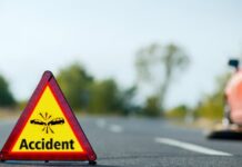 ਕਾਰ ਵਿਚ ਸਵਾਰ ਤਿੰਨ ਵਿਅਕਤੀਆਂ ਦੀ ਹੋਈ ਮੌਤ Road Accident