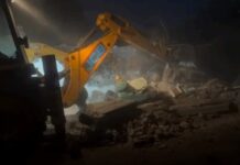 ਸੀਤਾਪੁਰ `ਚ ਪ੍ਰਸ਼ਾਸਨ ਨੇ ਗੈਰ-ਕਾਨੂੰਨੀ ਮਸਜਿਦ ਢਾਹੀ demolishes