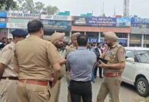 ਦਿਨ ਦਿਹਾੜੇ ਚੰਡੀਗੜ੍ਹ ਵਿਖੇ ਜਿਮ ਦੇ ਬਾਹਰ ਨੌਜਵਾਨ ਦਾ ਗੋਲੀਆਂ ਮਾਰ ਕੇ ਕਤਲ Police