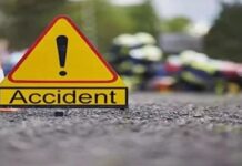 ਸੜਕ ਹਾਦਸੇ ਵਿਚ ਬੱਚੇ ਸਮੇਤ ਤਿੰਨ ਦੀ ਮੌਤ ਇਕ ਗੰਭੀਰ ਜ਼ਖ਼ਮੀ Road Accident