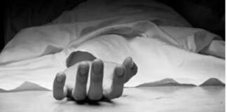 ਬੱਚਿਆਂ ਦੀਆਂ ਲਾਸ਼ਾਂ ਮਿਲਣ ਤੇ ਮਾਂ ਨੇ ਦਿੱਤੀ ਰੇਲ ਅੱਗੇ ਛਾਲ ਮਾਰ ਕੇ ਜਾਨ Suicide