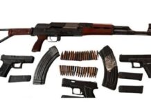 ਹਥਿਆਰਾਂ ਸਮੇਤ ਦੋ ਨੌਜਵਾਨਾਂ ਨੂੰ ਅੰਮ੍ਰਿਤਸਰ ਪੁਲਸ ਨੇ ਕੀਤਾ ਗ੍ਰਿਫ਼ਤਾਰ Weapons