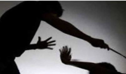 Woman Beating woman beaten