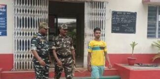 ਗੁਆਂਢੀ ਨੇ ਗੁਆਂਢਣ ਨੂੰ ਡੰਡਿਆਂ ਨਾਲ ਕੁੱਟ-ਕੁੱਟ ਕੇ ਉਤਾਰਿਆ ਮੌਤ ਦੇ ਘਾਟ Arrest