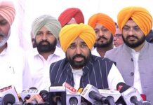 ਦੇਸ਼ ਨੂੰ ਜਾਣ-ਬੁੱਝ ਕੇ ਅਣ-ਐਲਾਨੇ ਲਾਕਡਾਊਨ ਵੱਲ ਧੱਕਿਆ ਜਾ ਰਿਹੈ : ਮਾਨ Mann
