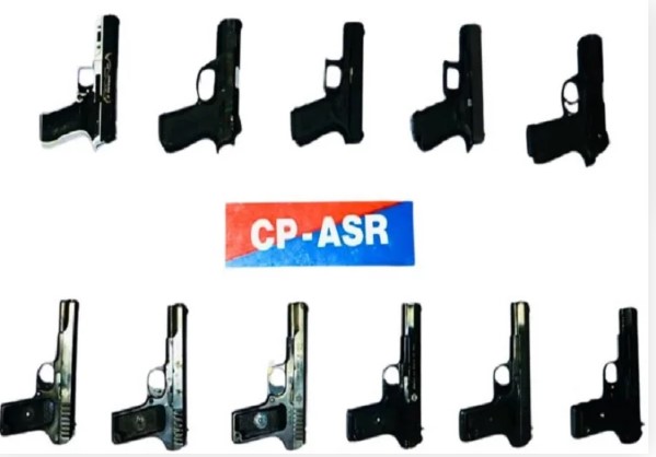 Arms Weapons