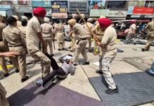 ਬੇਰੋਜ਼ਗਾਰ ਲਾਈਨਮੈਨਾਂ ਤੇ ਲਾਠੀਚਾਰਜ ਦਾ ਕਮਿਸ਼ਨ ਨੇ ਲਿਆ ਨੋਟਿਸ lathi charge
