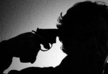 ਏ. ਐਸ. ਆਈ. ਨੇ ਖੁਦ ਨੂੰ ਗੋਲੀ ਮਾਰ ਕੇ ਕੀਤੀ ਖੁਦਕੁਸ਼ੀ suicide