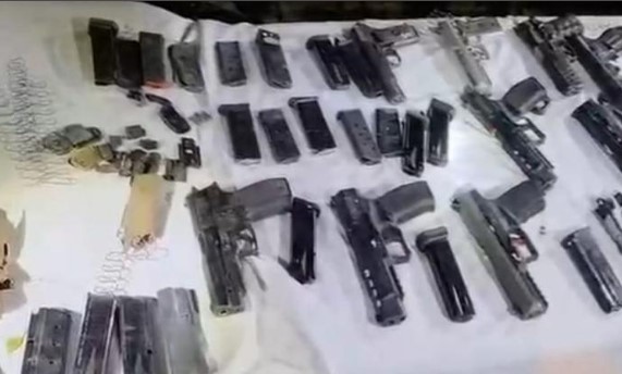 Weapons weapons