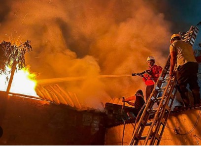 warehouse Burn warehouse Burn