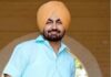 ਪੰਜਾਬੀ ਗਾਇਕ ਨਾਲ ਧੋਖਾਧੜੀ ਮਾਮਲੇ ਵਿਚ ਪੰਜ ਕਾਰ ਡੀਲਰਾਂ ਵਿਰੁੱਧ ਕੇਸ ਦਰਜ Ravinder Garewal