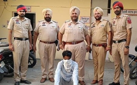 Arrest Moga Arrest Moga