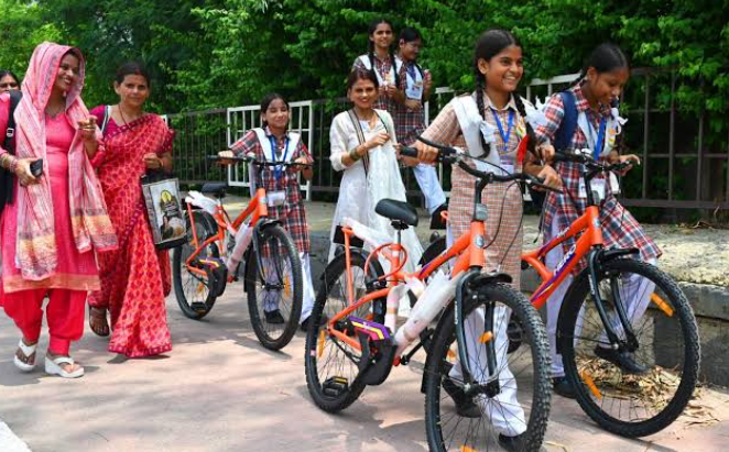 Distribute Cycle Cycle Distribute